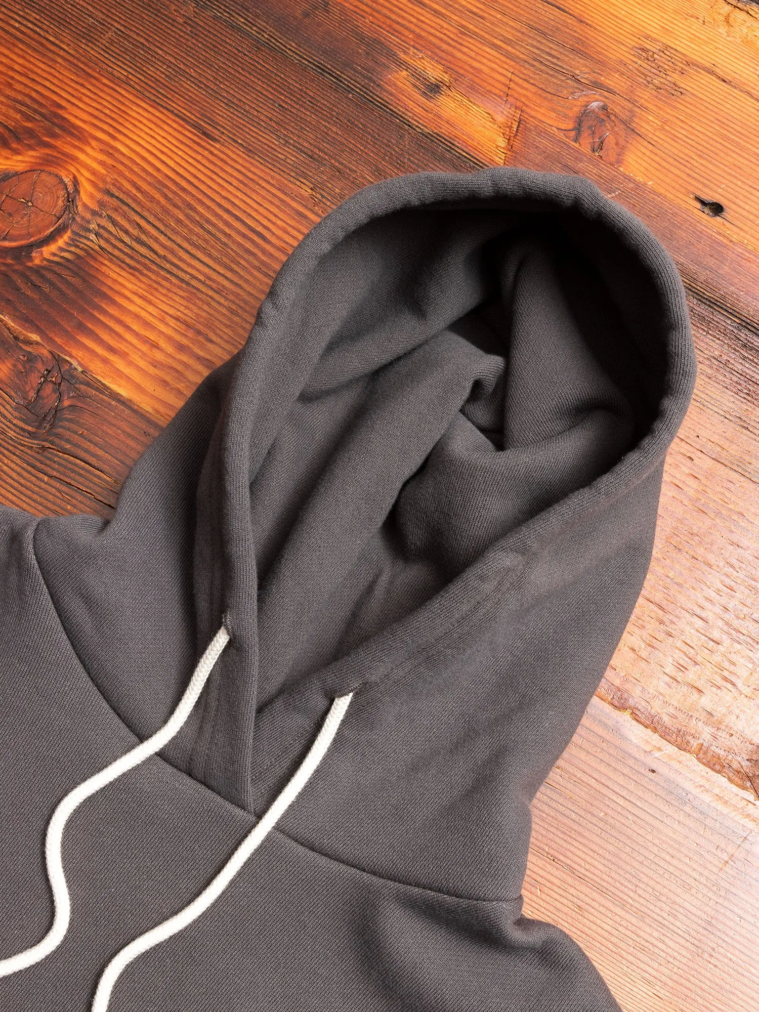 Beach Hoodie in Charcoal