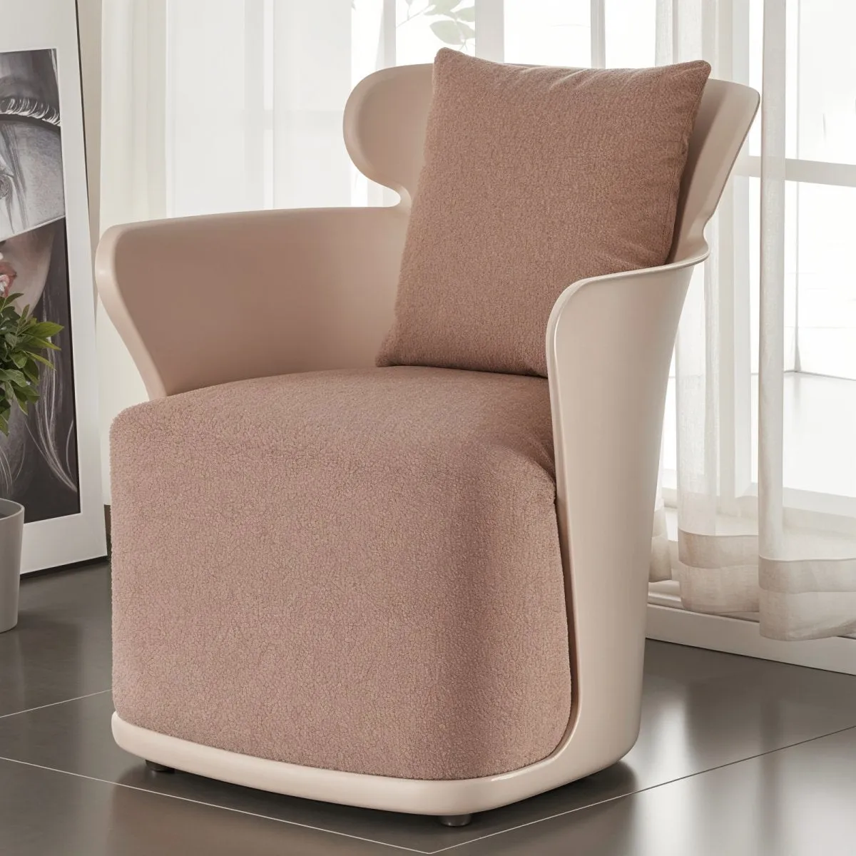 Ecatl Accent Chair